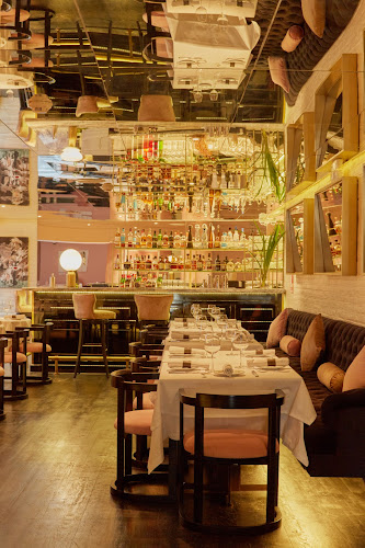 BOTTEGA DASSO - San Isidro