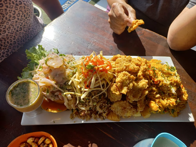 Opinii despre Restaurante Punto Marino în Cerro Azul - Gastronomía y hostelería