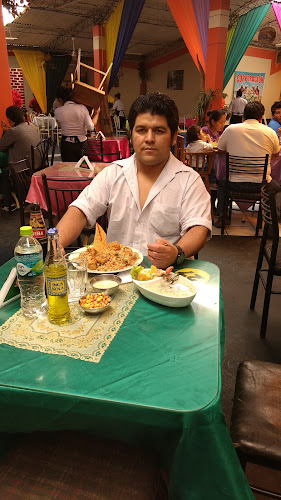 Comentarii opinii despre Marisquería Puerto Escondido