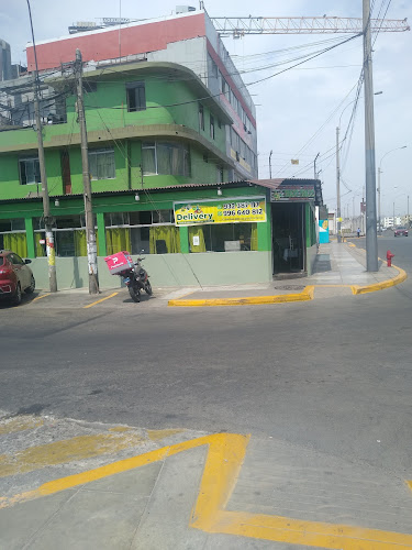 Av. Venezuela 3286, Lima 15081