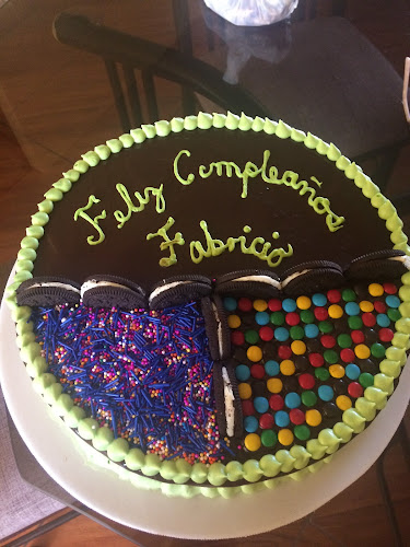 Victoria Pastelería y Más - Jacobo Hunter