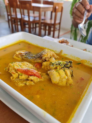 Av. Andrés Avelino Cáceres 3, 20002