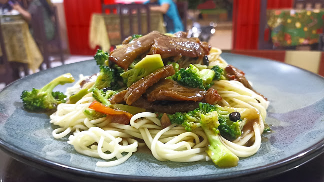 Chifa Pollería Carbón Rojo