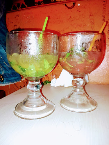 ORANGE, ROCK CAFE - Gastronomía y hostelería