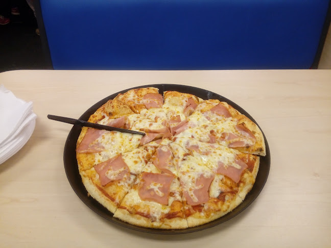 Chuck E. Cheese's Arequipa - Gastronomía y hostelería