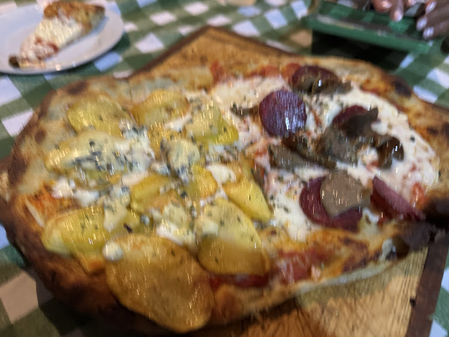 Pizzeria Trattoria El Italiano. - Gastronomía y hostelería