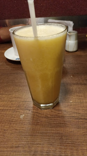 Comentarii opinii despre Fruta Fresh Jugueria Snack