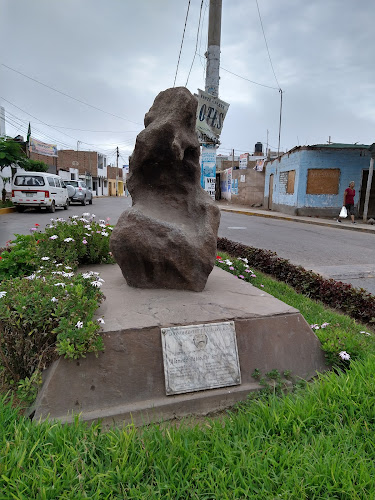 Opinii despre Ben's Café Restaurante. în Cerro Azul - Gastronomía y hostelería