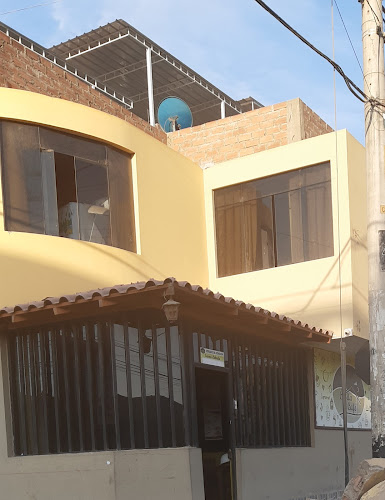 Av. Reina Mz.B, Casma 02661