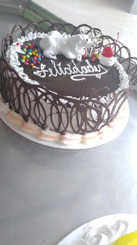 Comentarii opinii despre Panaderia Mis Tres Marias