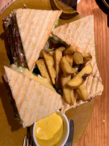 Comentarii opinii despre Tanta