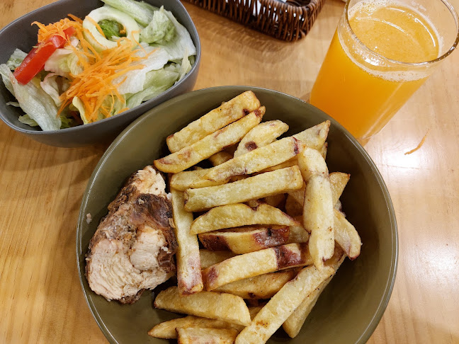 Pollos a la Leña - ANTA