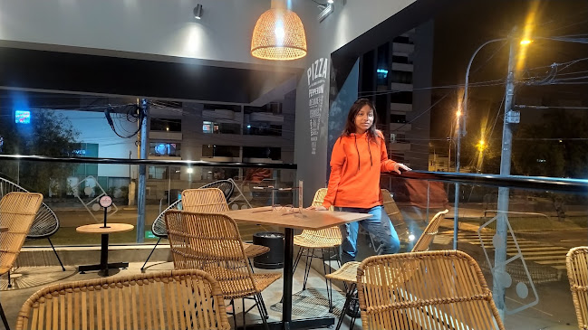 Domino's Pizza Comandante Espinar