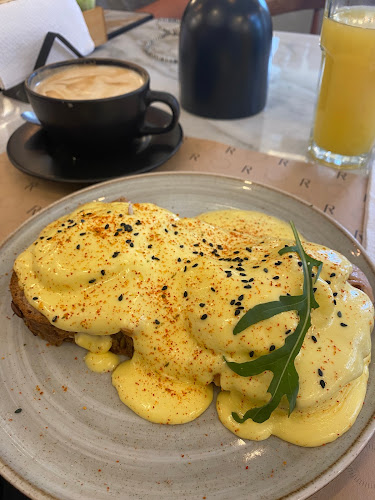 Av Grau 400, Miraflores 15074