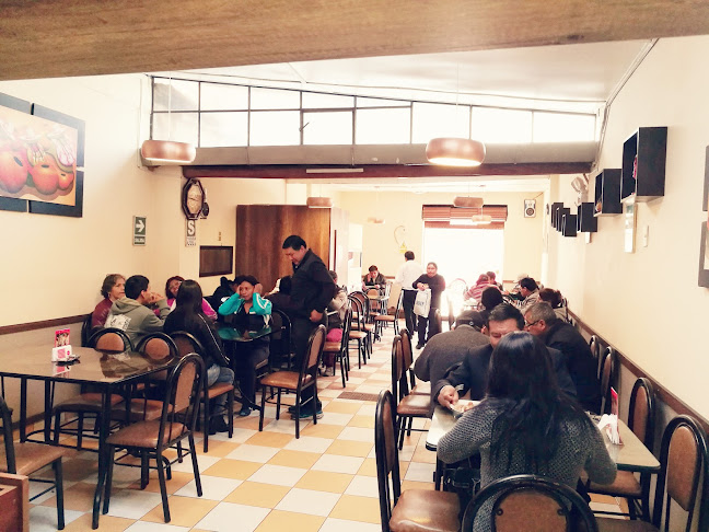 Opinii despre Casa de los Caldos Acuario în Huancayo - Gastronomía y hostelería