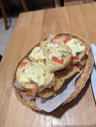 Le Petit Chat Noir - Iquitos