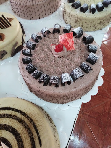 Panadería Pastelería Esquía - Alto Selva Alegre