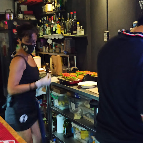 Comentarii opinii despre The Black Cat - Café Bar