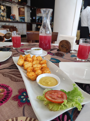 Comentarii opinii despre Costumbres - Restaurante Arequipeño