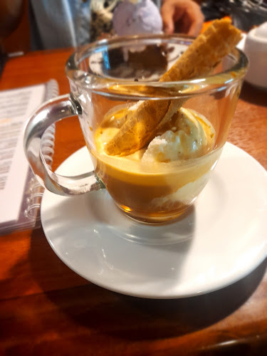 Opinii despre Café Heladería Cristalia în Huancayo - Gastronomía y hostelería