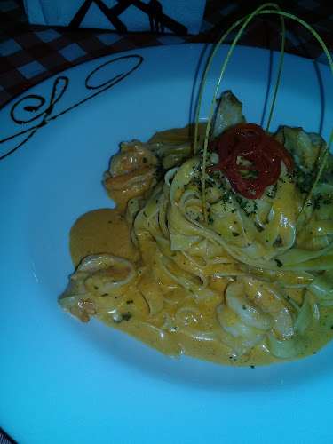 Al Dente Trattoria - Gastronomía y hostelería