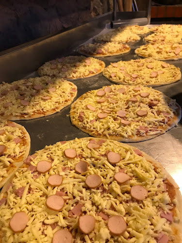 MERENGUE PIZZAS Y VINO - Cusco