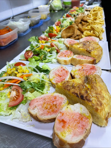 Opinii despre Bar la Oficina în San Pablo - Gastronomía y hostelería