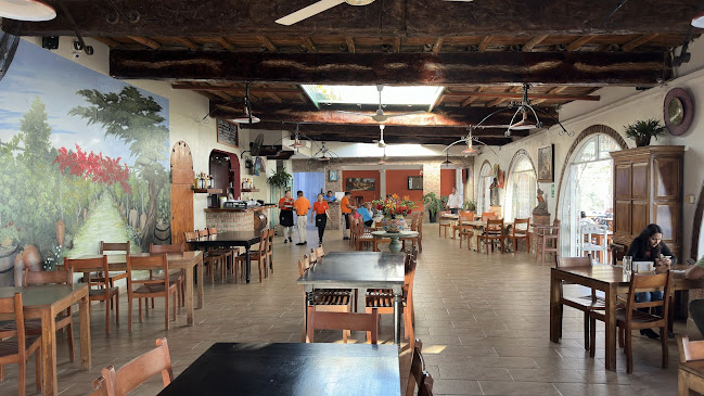 La Olla de Juanita - San Juan Bautista