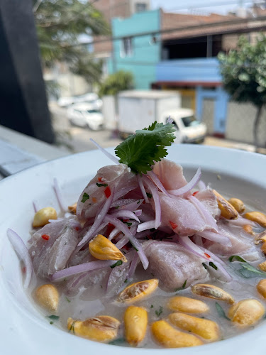 Acurrúncun Cocina Criolla - Surquillo