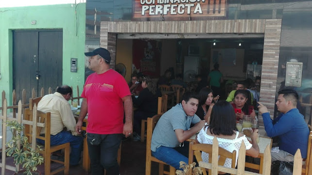 Restaurant "La combinación Perfecta" - Gastronomía y hostelería