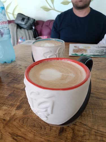 Opinii despre Sofá Café Magdalena în Magdalena del Mar - Gastronomía y hostelería