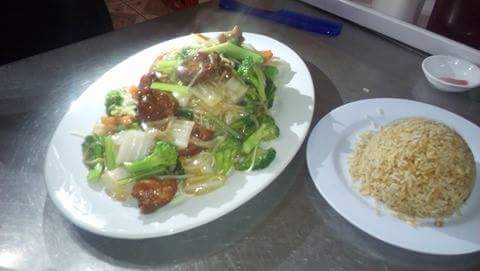 Opinii despre Chifa Pollería El Especialista în Cutervo - Gastronomía y hostelería