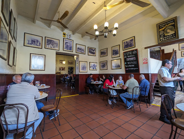 Antigua Taberna Queirolo - Gastronomía y hostelería