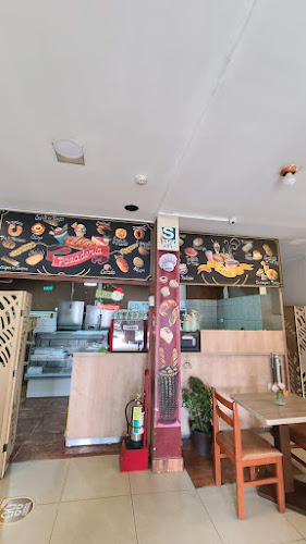 Povea Panaderia Pastelería Magisterio