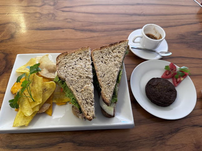 Comentarii opinii despre California Café