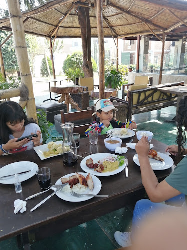 Comentarii opinii despre El Rancho de Robertin