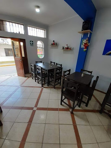 D'Carlos restaurant - Paita
