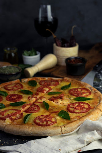 Canela Café Pizzas - Gastronomía y hostelería