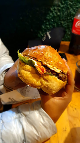 Otto's Burger - Gastronomía y hostelería