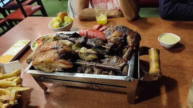 El Maná, Carnes y Parrilladas, Cevichería - Piura