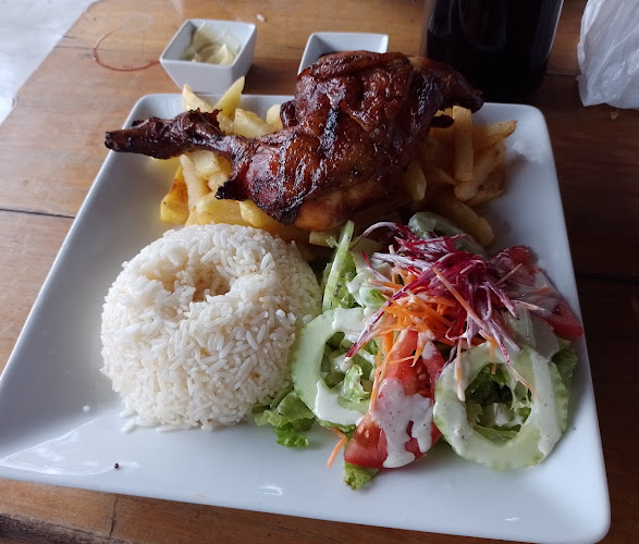 Opinii despre El Gran Roble Restaurant Campestre în Chancay - Gastronomía y hostelería