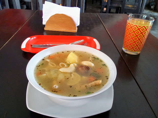 Comentarii opinii despre Restaurant Polleria Camu Camu