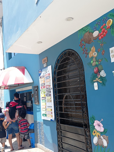 Los Cerezos 105, Huanchaco 13000