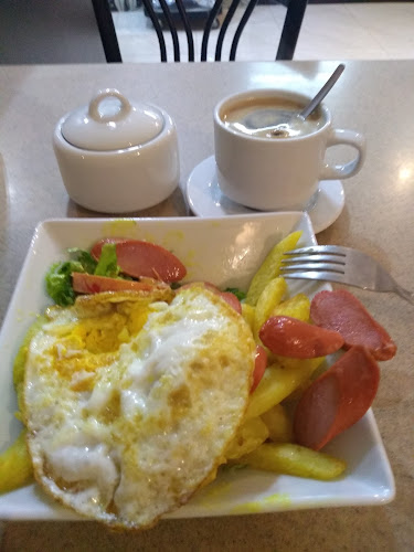 SCAFÉ Cafetería Hamburguesas - Huacho