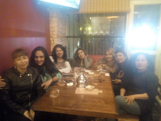 Comentarii opinii despre CalienTE - Teteria, Macerados y Tapas