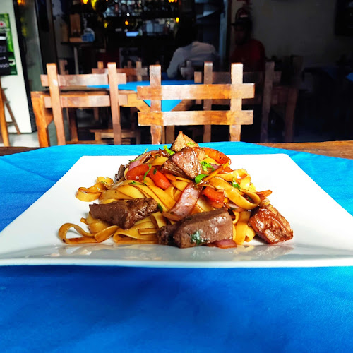 Av. César Canevaro 382, San Juan de Miraflores 29