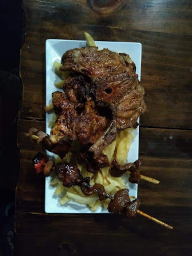 Chato's BAR & GRILL - Cajabamba