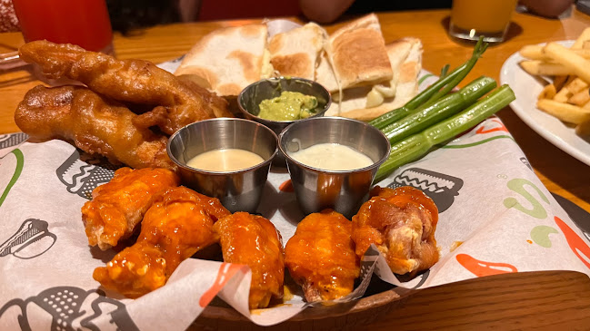 C. Cusco 896, Piura 20001