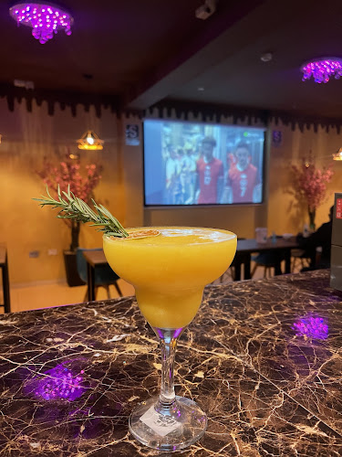 Chelados Restaurante Heladeria - Gastronomía y hostelería