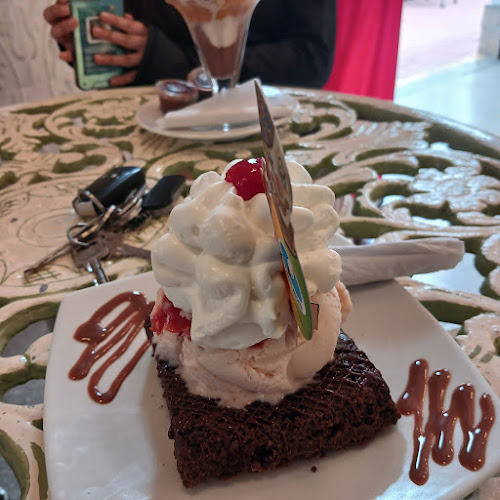 Opinii despre Heladería Speciale în Magdalena del Mar - Gastronomía y hostelería